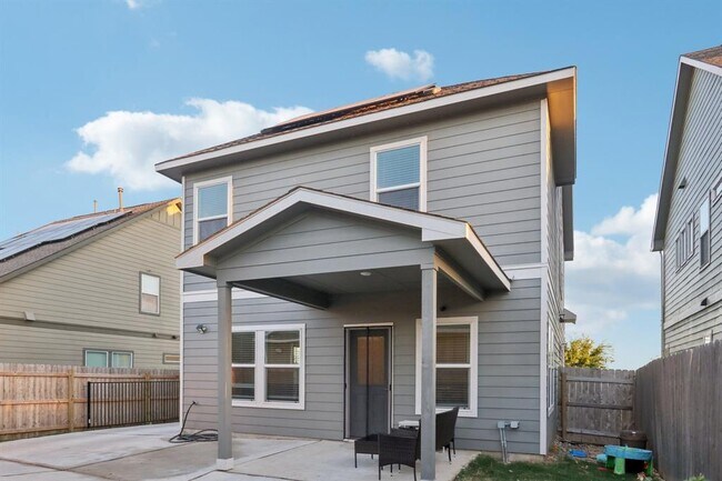 Building Photo - 1521 Cobblecrest Ln