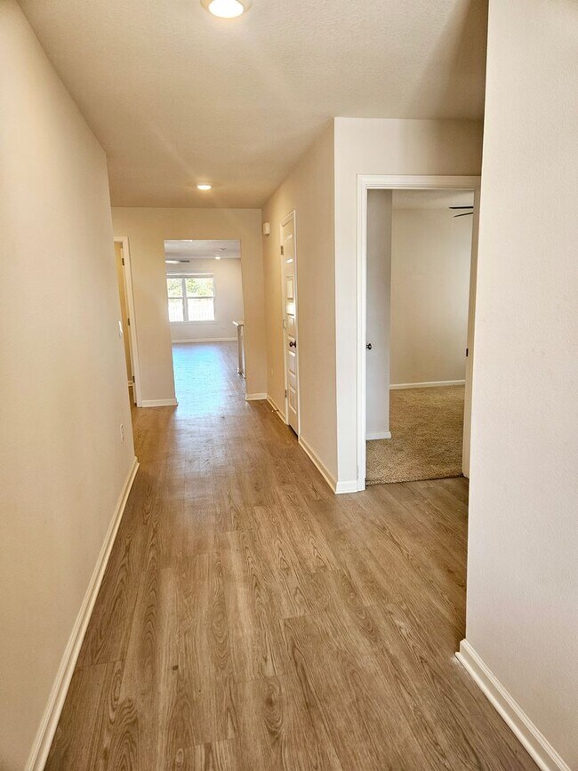 Building Photo - Spacious Modern Home w/Great Community Amenities! *1/2 OFF Security Deposit for A-D Military!*