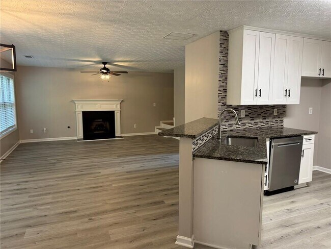 Building Photo - 7454 Woody Springs Dr