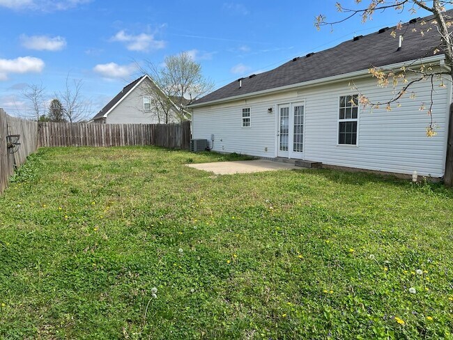 Building Photo - 1417 Journey Dr