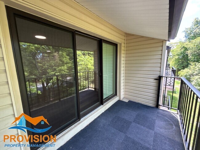 Building Photo - 2572 Riva Rd