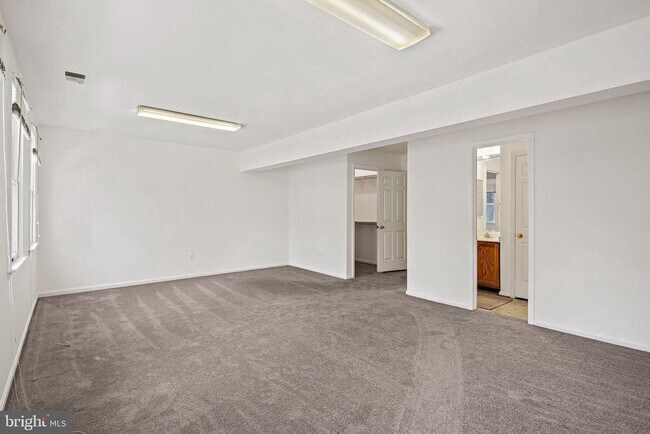 Building Photo - 11808 Bare Sky Ln