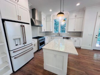 Building Photo - 2820 Hillside Springs Dr