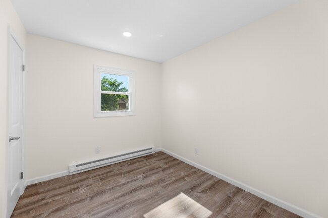 Building Photo - 9 Beacon Terrace