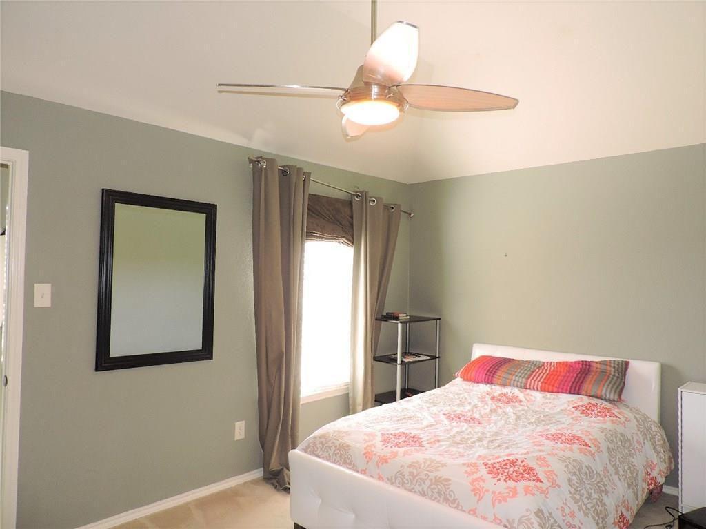 Building Photo - 340 Turquoise Dr