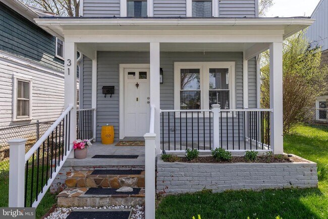 Building Photo - 31 W Southwerk St