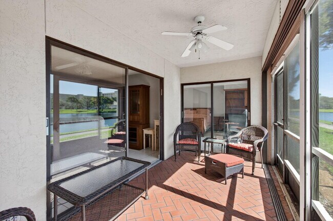 Building Photo - 7340 Amberly Ln