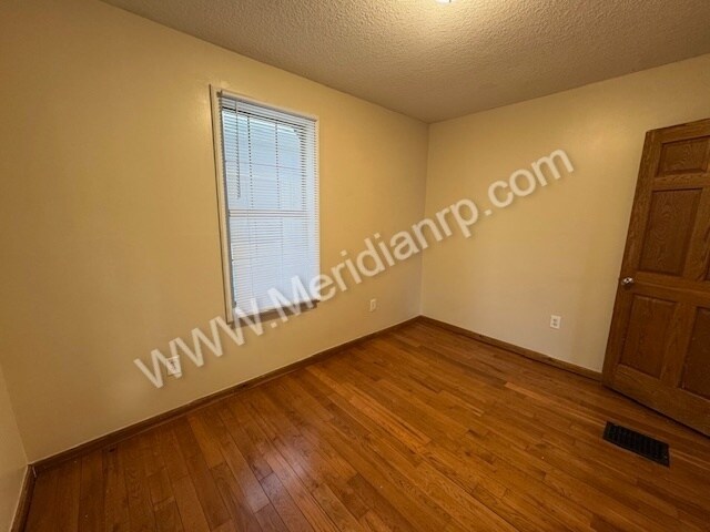 Building Photo - 3809 Barr St