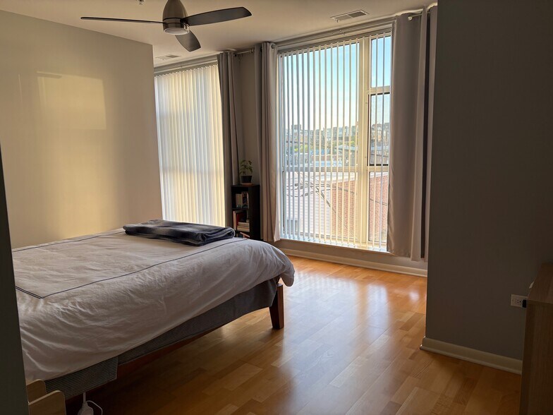 Main Bedroom - 1572 Maple Ave