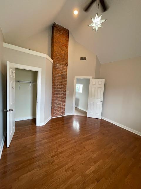 Building Photo - 723 Wager St