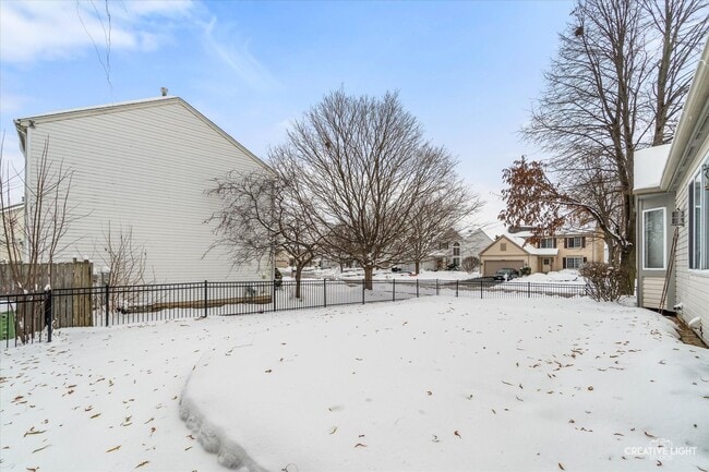 Building Photo - 3018 Coastal Dr