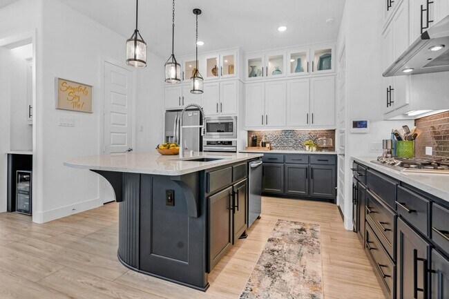 Building Photo - 14437 Greymoore Cir
