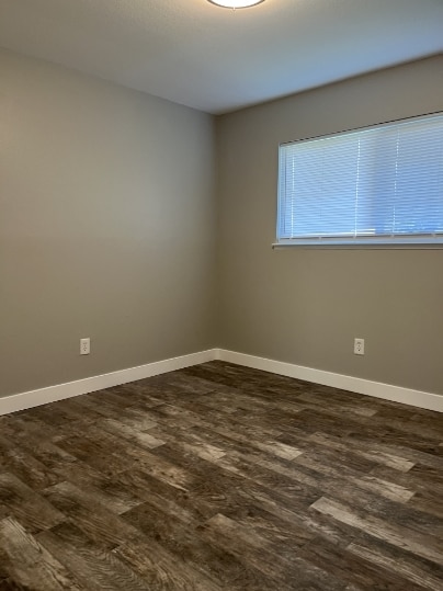 Building Photo - 1176 Robert Dr