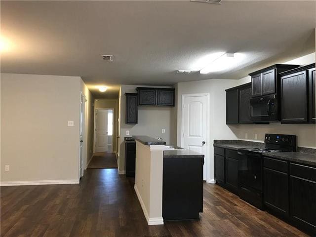 Building Photo - 769 River Hill Ln