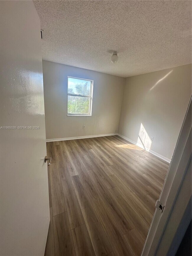 Building Photo - 27347 SW 117th Pl