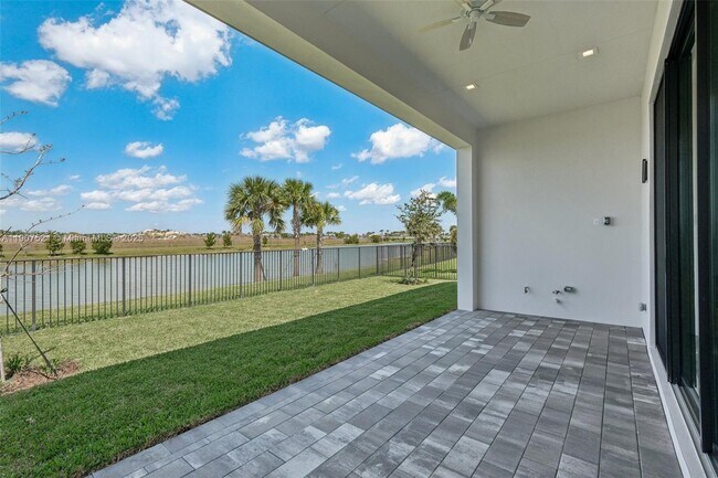 Building Photo - 13131 Feathering Wy