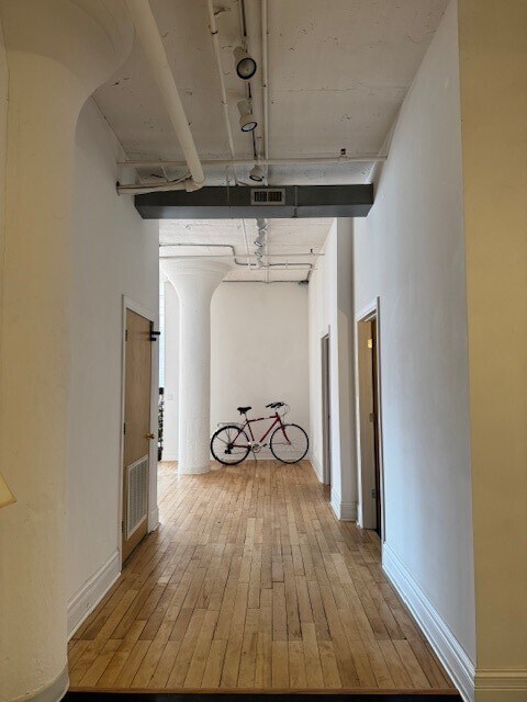 Building Photo - 1709 Washington Ave