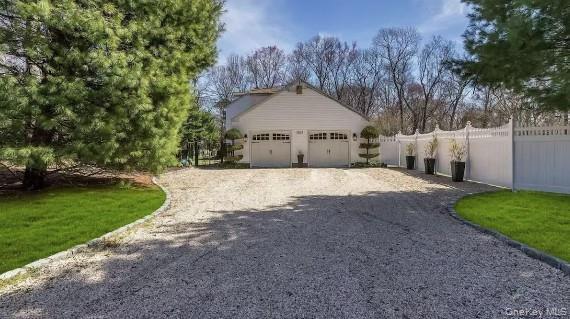 Building Photo - 2803 N Wading River Rd