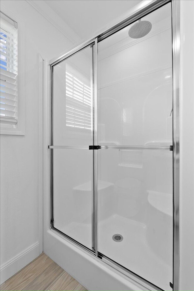 Building Photo - 34 Betty Dr