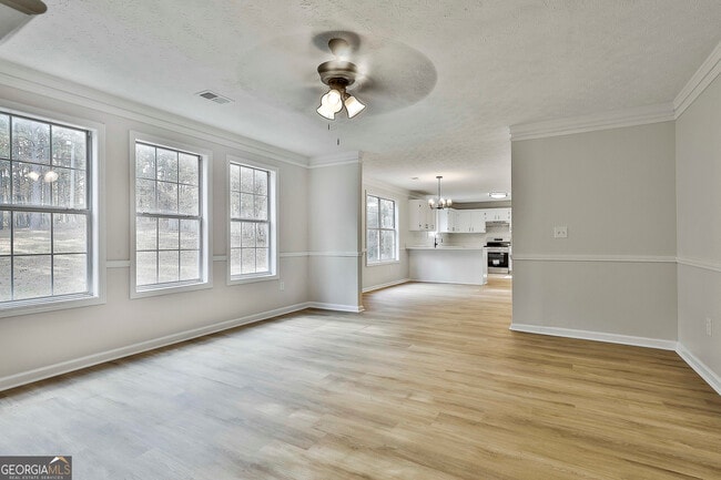 Building Photo - 76 Championship Ct