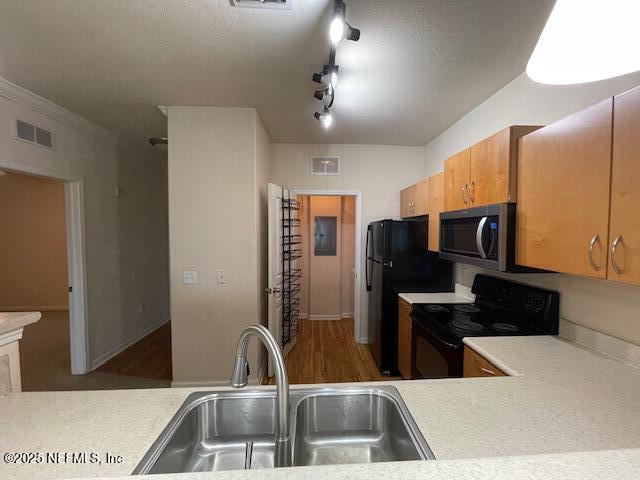 Building Photo - 8290 Gate Pkwy W