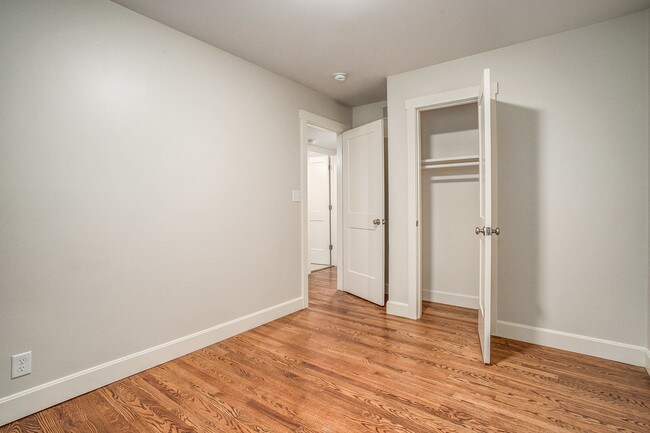 Building Photo - 6038 Juniper Dr