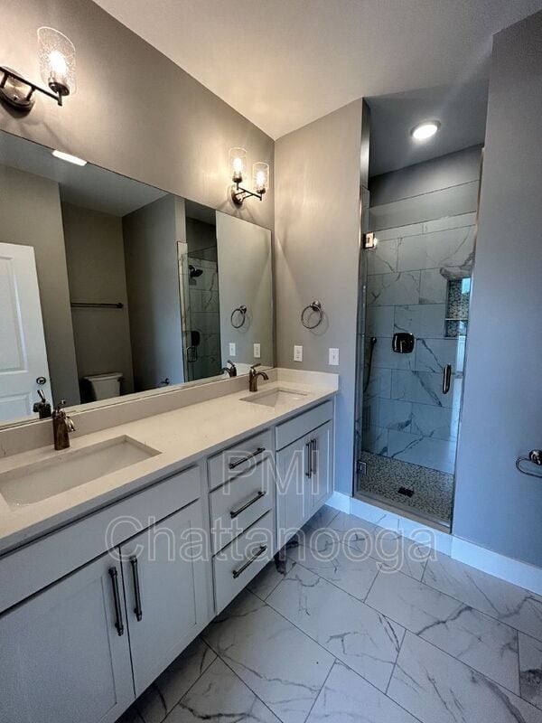 Building Photo - 1671 Adams St