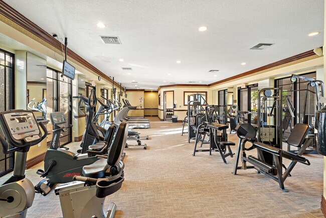 Building Photo - 3022 Alcazar Pl