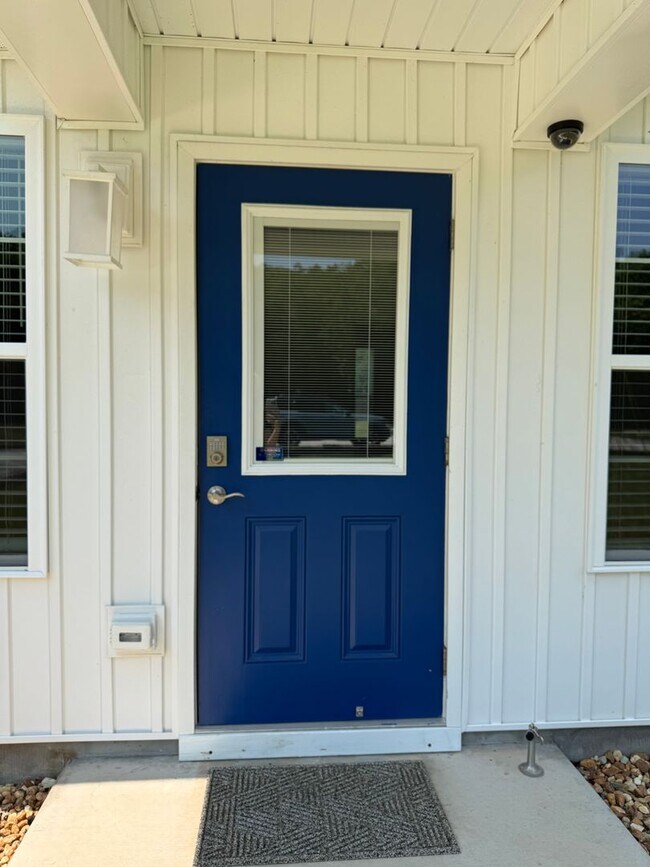 Building Photo - 503 Pecan Tree Ln