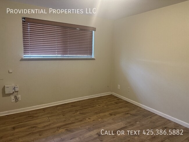 Building Photo - 20709 36th Ave W