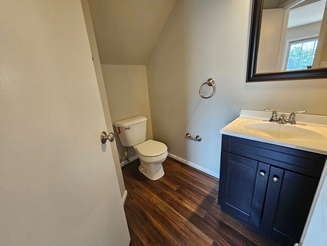 Building Photo - Lake Smith Condos