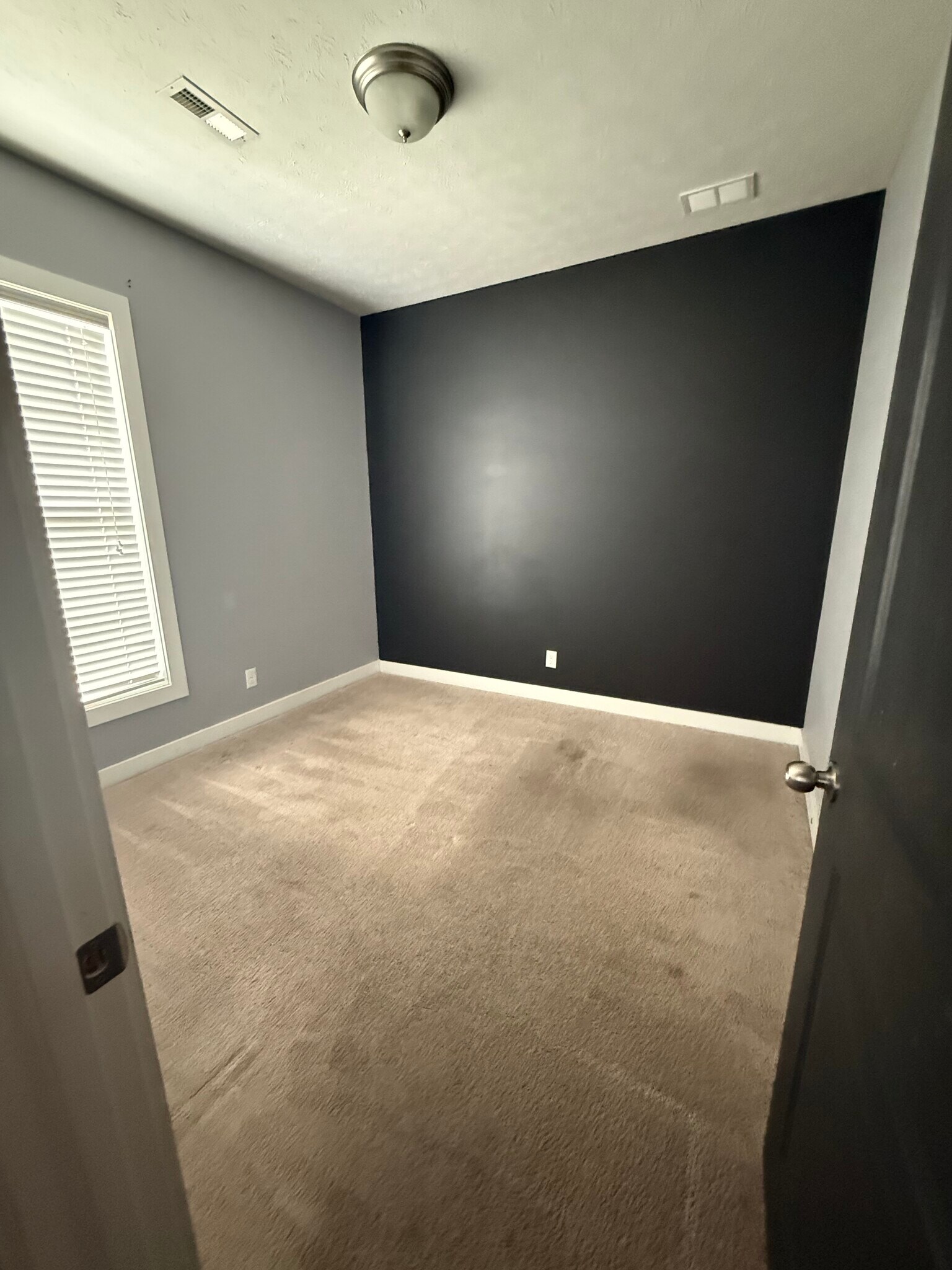 Building Photo - 6451 Autumn Valley Trce