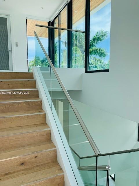 Building Photo - 785 Harbor Dr