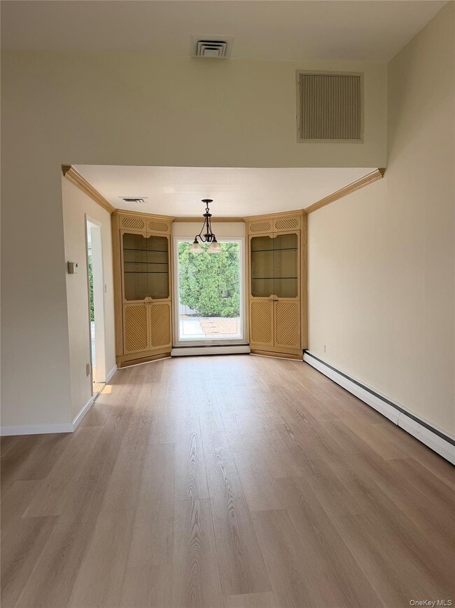 Building Photo - 39 Favorite Ln