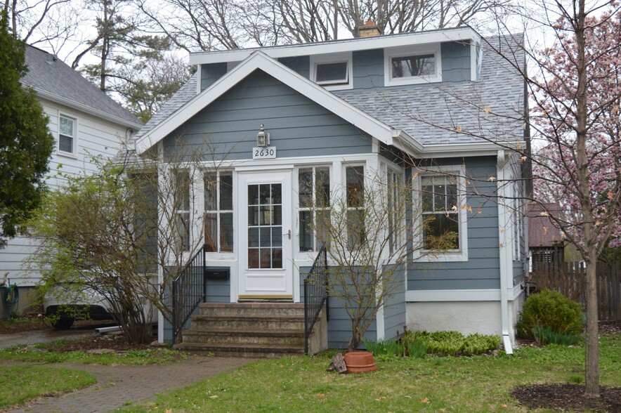 Primary Photo - 2630 Hoard St