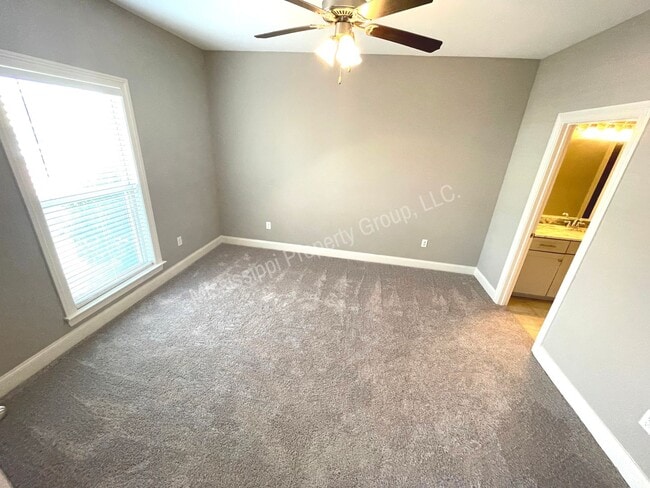 Building Photo - 4BD/4.5BA FOR RENT - Only Through 7/18/2024