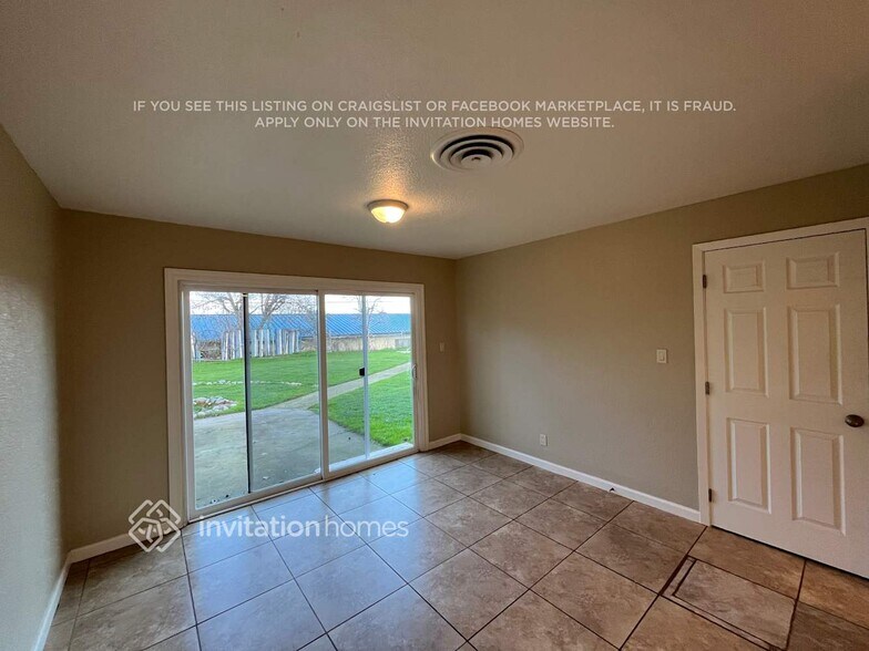 Building Photo - 8733 Baxter Way