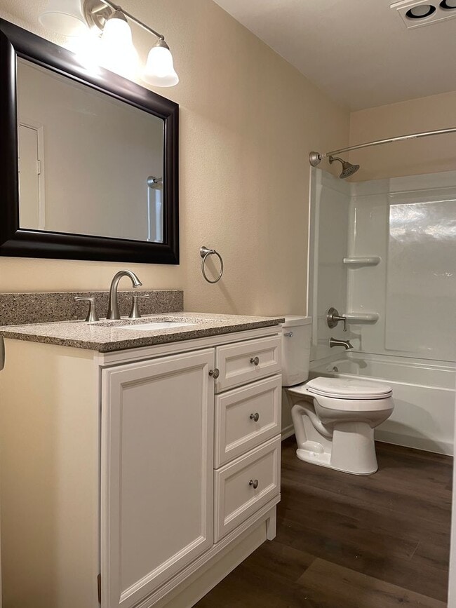 Building Photo - 2 Bed, 1 bath property in San Dimas