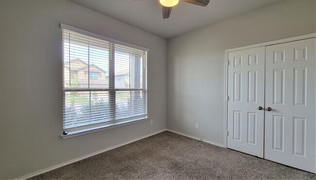 Building Photo - Beautiful two story home in Highland Farms!