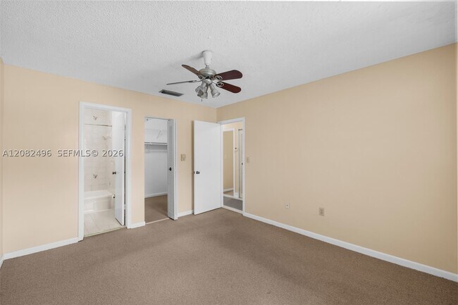 Building Photo - 1284 W 44th Pl