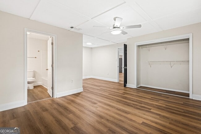 Building Photo - 2607 Sparta Dr