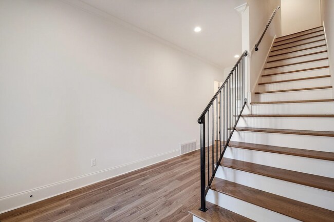 Building Photo - Custom-Built 4 Bedroom Home / Gated Community