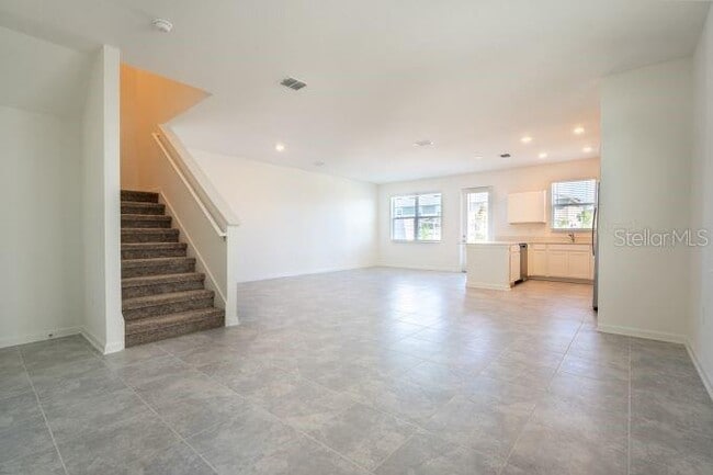 Building Photo - 307 Nine Iron Dr