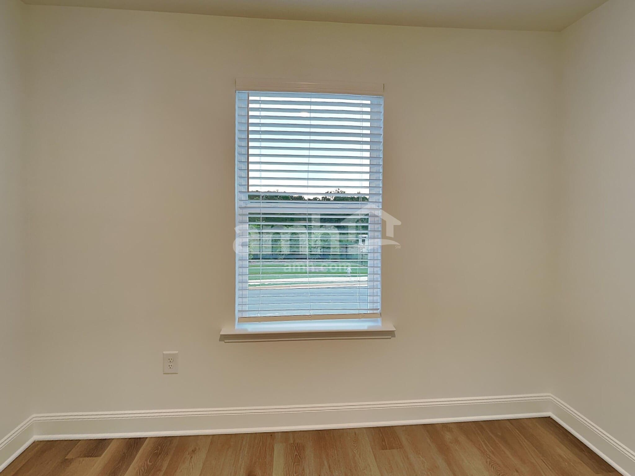 Building Photo - 965 Carnelian Ln