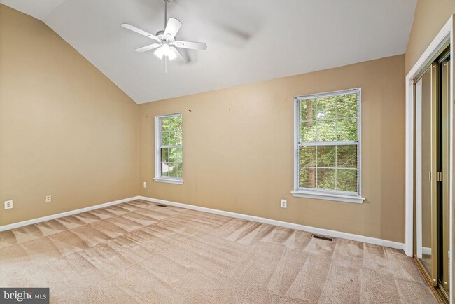 Building Photo - 8303 Linden Oaks Ct