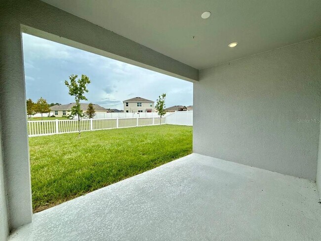 Building Photo - 35519 Bellington Blvd
