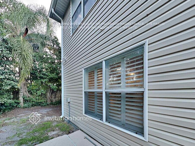 Building Photo - 12162 Autumn Sunrise Dr