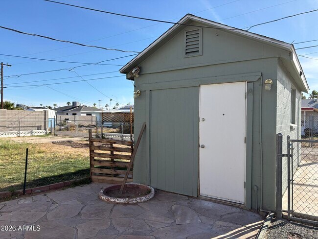 Building Photo - 12819 N 111th Dr