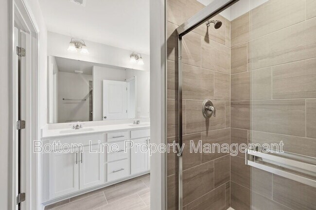 Building Photo - 2495 Tonoloway Dr