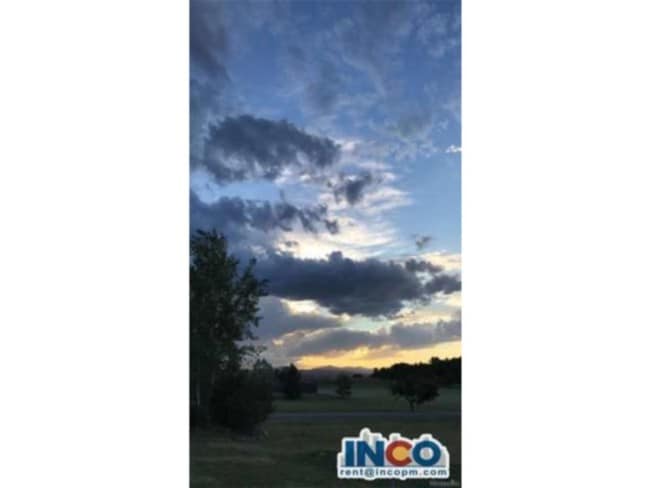 Building Photo - 4940 Lakeshore Dr